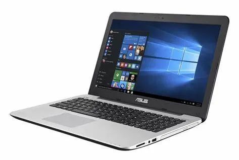Laptop ASUS X555 Usado