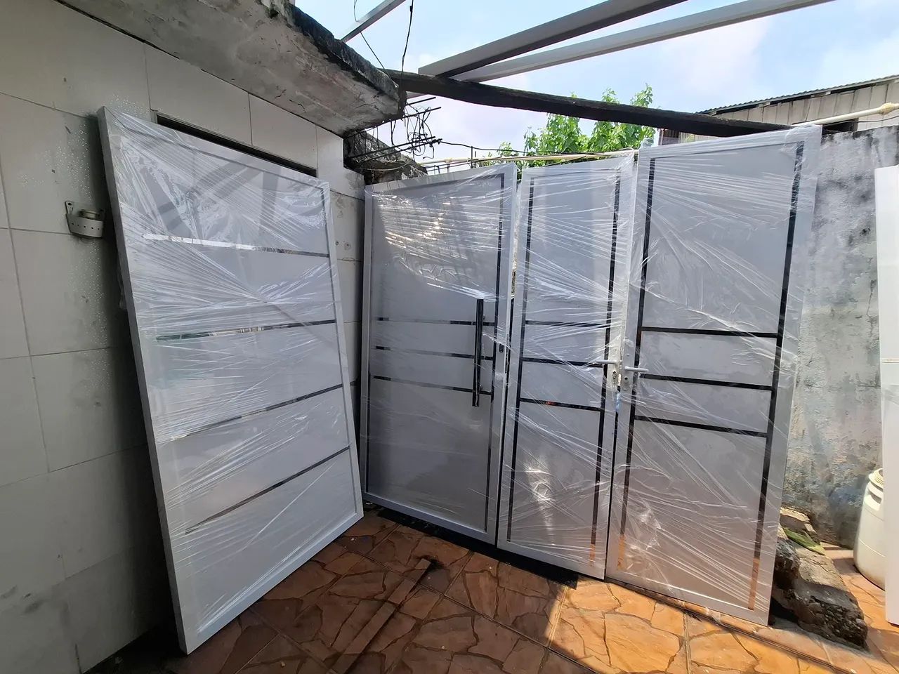 Portas de Alumínio - Novas