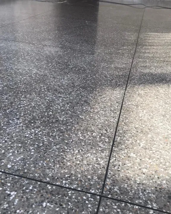 TRABALHAMOS COM PISO GRANÍTINA APARTIR DE 100MTQ 70,00 REAIS