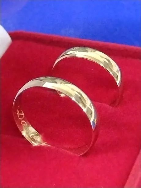 Alianças Largas Ouro 18 Kilates 4 mm Peso 5 Gramas  - Foto 2