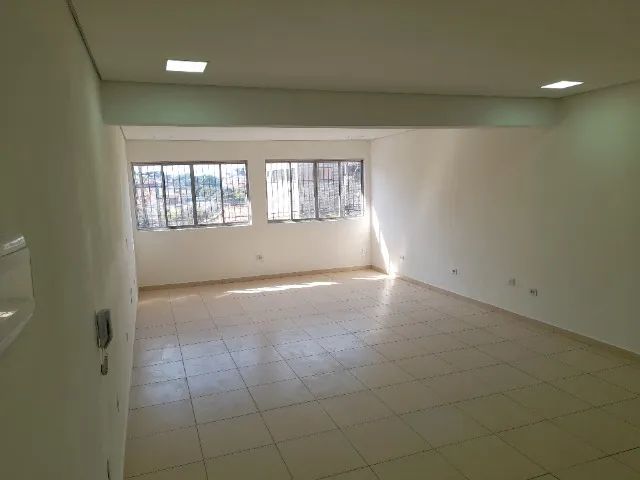 Prédio Comercial na Avenida São Miguel - Salão e 5 Salas Comerciais / Escritórios - Foto 11