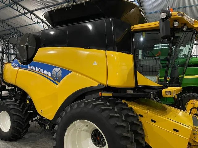 Colheitadeira New Holland CR 7.90 Ano 2021 - Foto 5