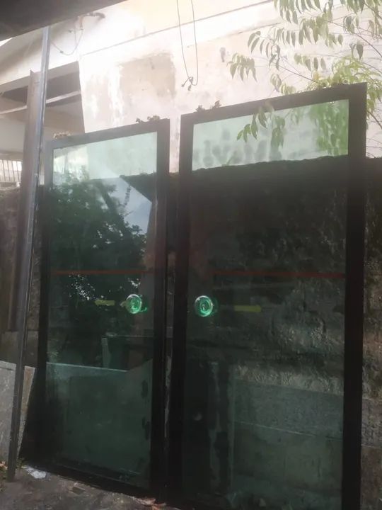 Porta vidro blindex verde  - Foto 4