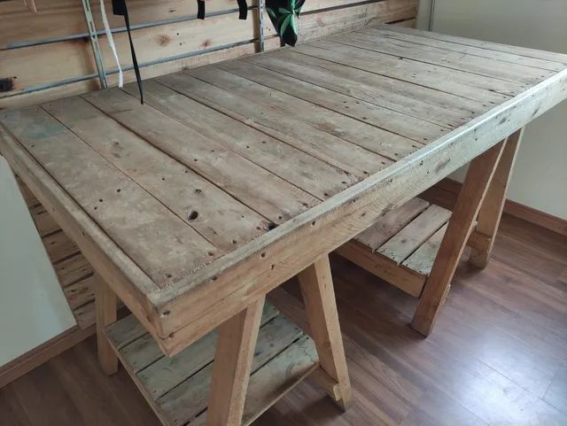 Mesa e Painel Canaleta em Pino para Loja Estoque - Foto 4