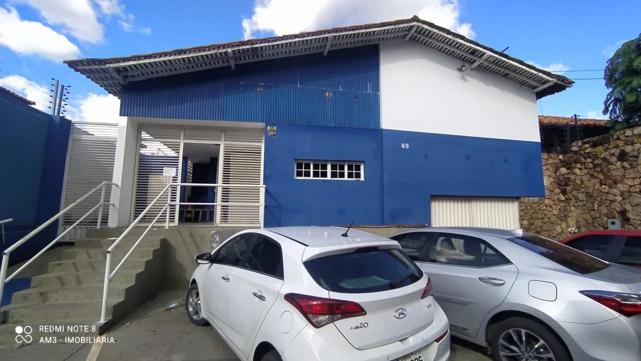 Casa comercial com 08 salas, 250 m², próximo a Med-Imagem e á 30 metros da Av, Frei Serafi
