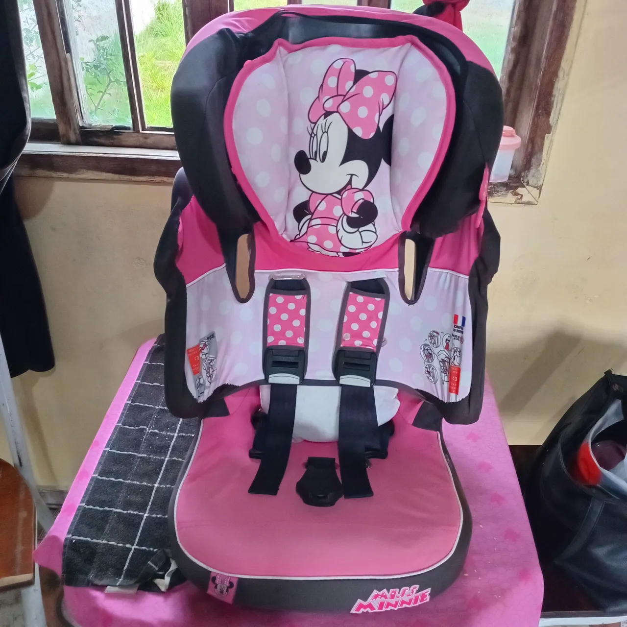 Cadeirinha Minnie Mouse