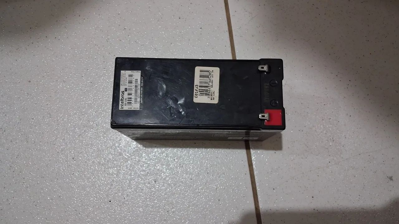 bateria chumbo-ácida da Intelbras, modelo XB 12AL