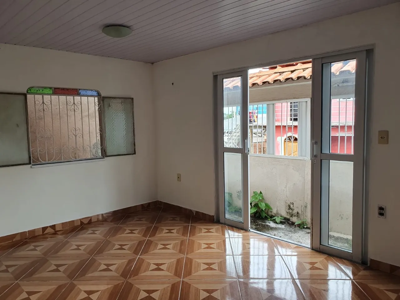 Vendo Casa no Lírio do Vale II