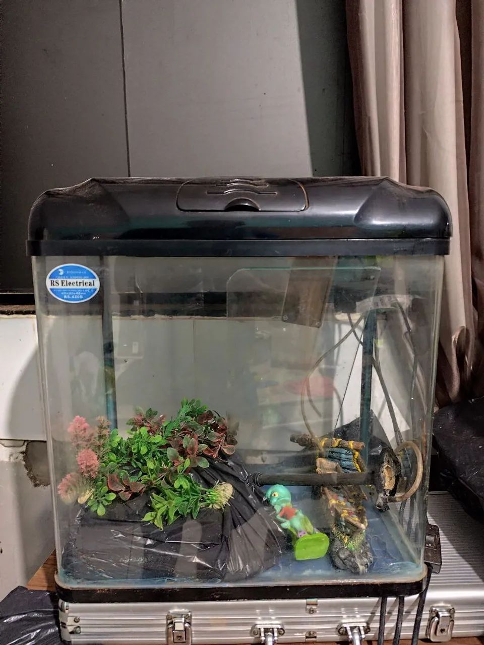 Aquário LED RS-420B 42x26,5x46cm - Foto 2