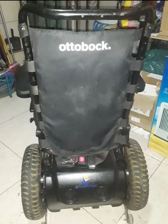 Cadeira de rodas motorizada OTTOBOCK. - Foto 5
