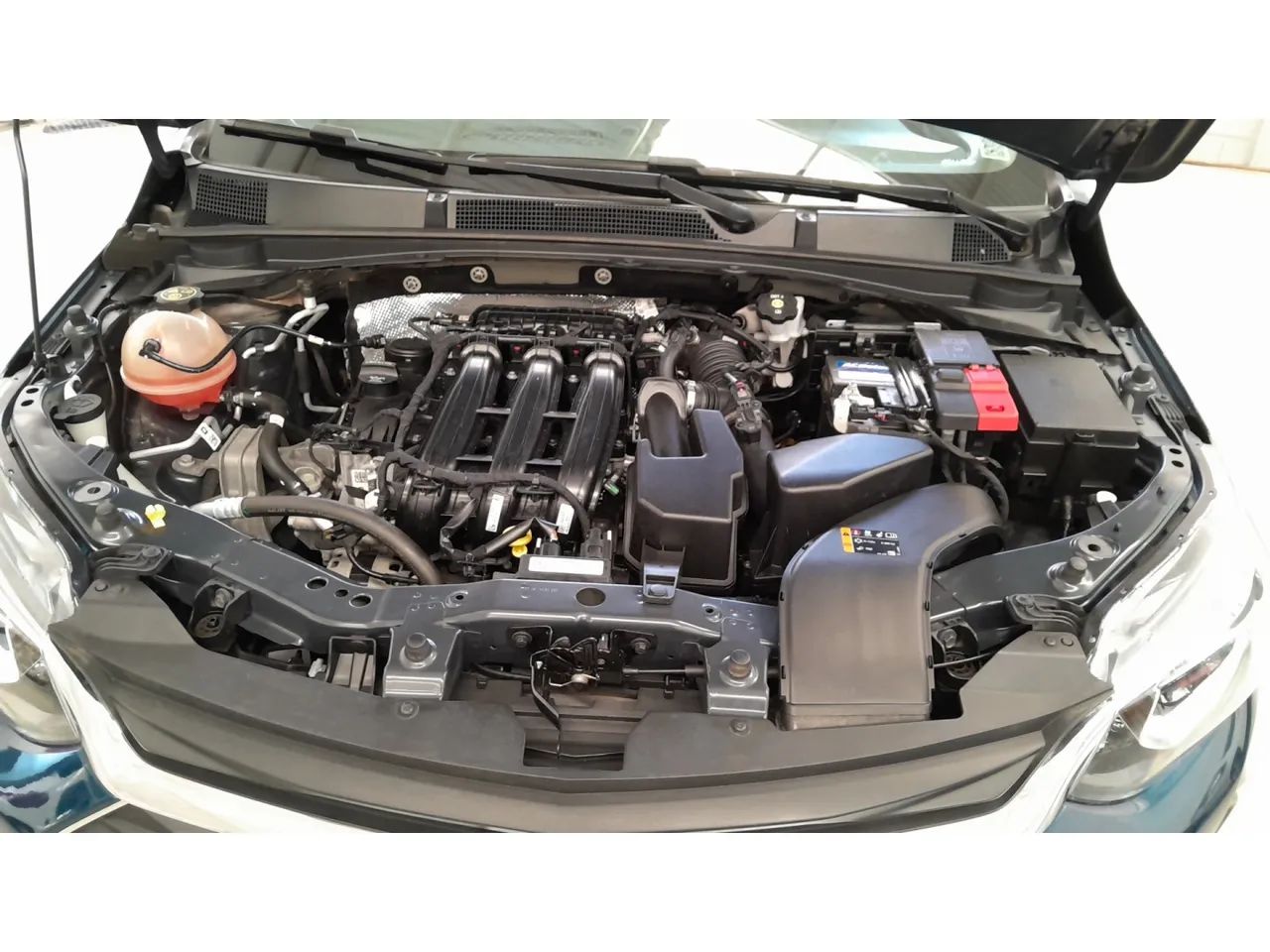 Chevrolet Onix Plus LT 1.0 12V Flex Mec. 4P 2024 - Foto 15