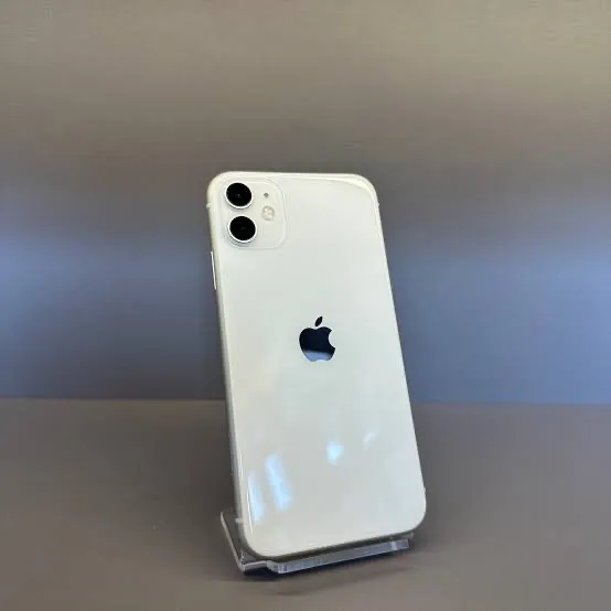 iPhone 11 Branco 64gb