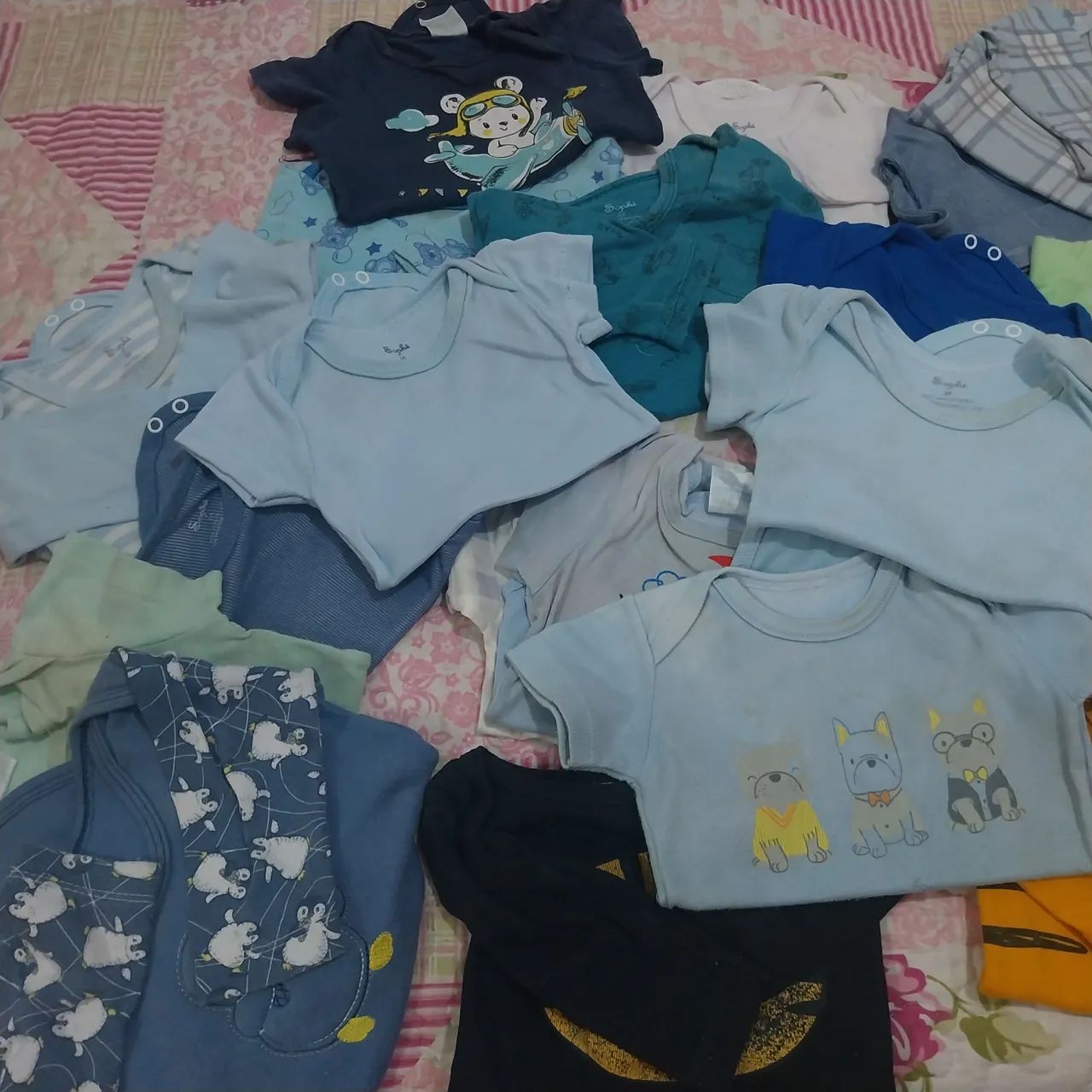 Lote de Roupas Bebê - Diversas Marcas e Tamanhos