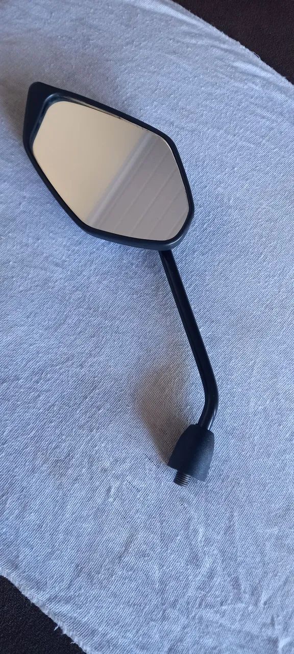 Espelho retrovisor moto modelo Yamaha  - Foto 2
