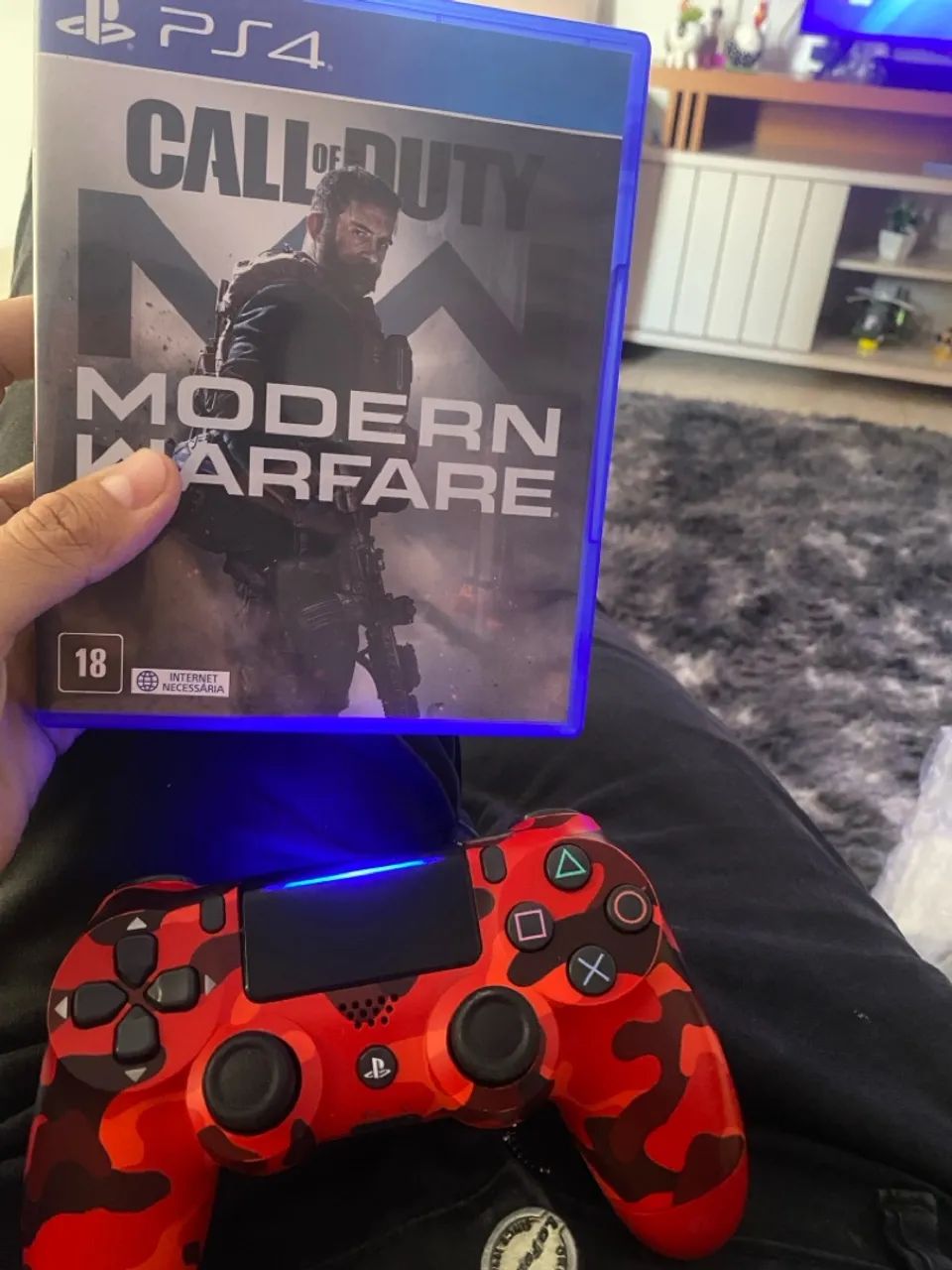 Call of Duty Modern Warfare PS4 - Foto 4