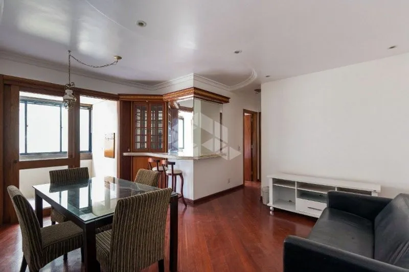 Apartamento em MENINO DEUS