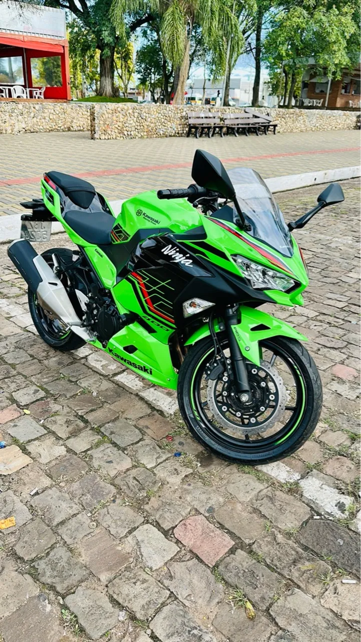 Kawasaki ninja 400