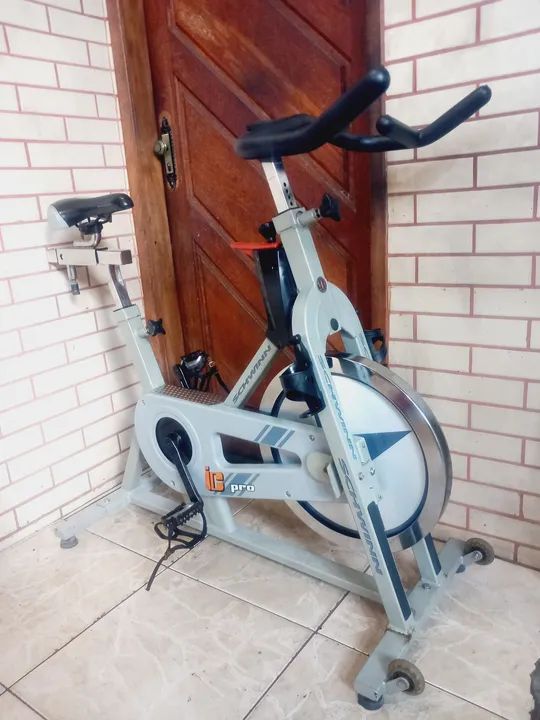 Bicicleta spinning SCHWINN IC PRO "Entrego/Aceito cartão" - Foto 2