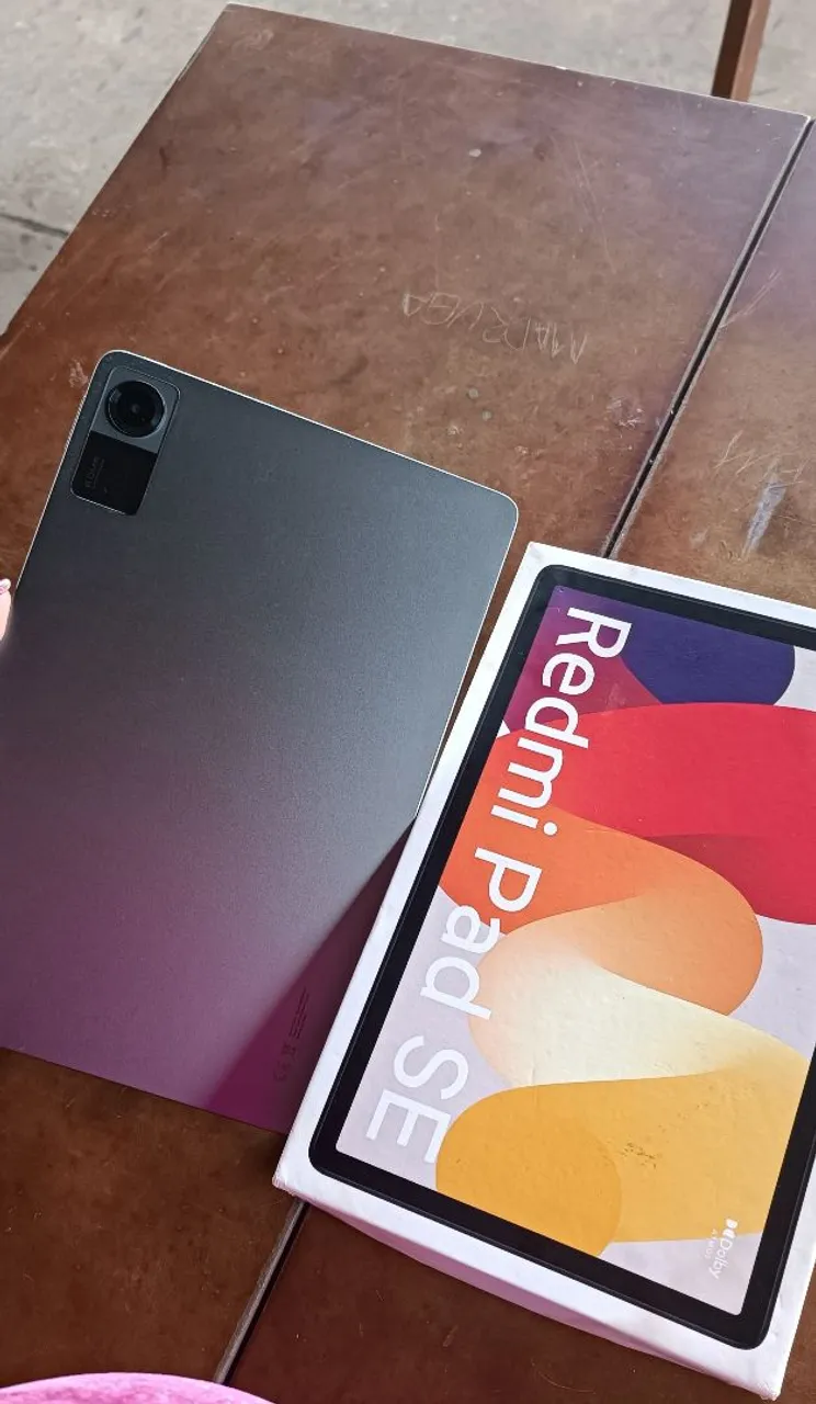 Redmi Pad SE semi novo