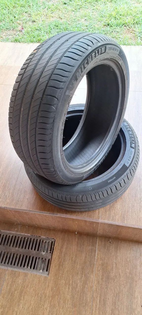 Pneus Michelin 225/45/17 - Foto 4