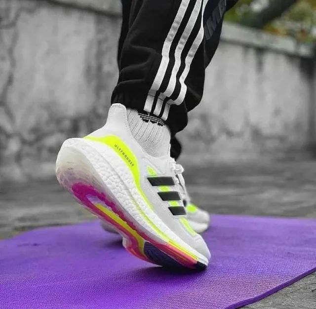 Tenis adidas ultraboost - Foto 2