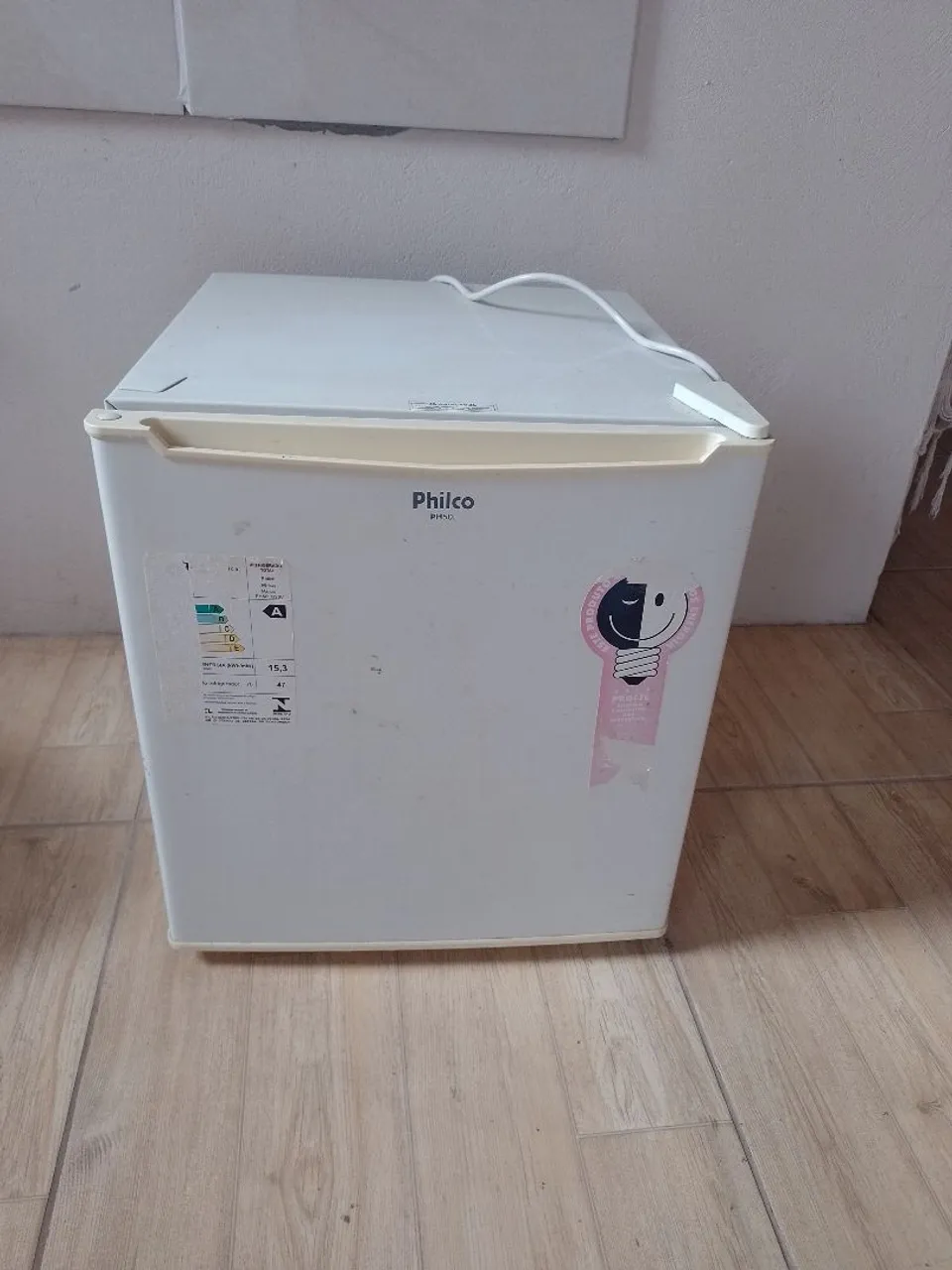 Frigobar Philco 220v