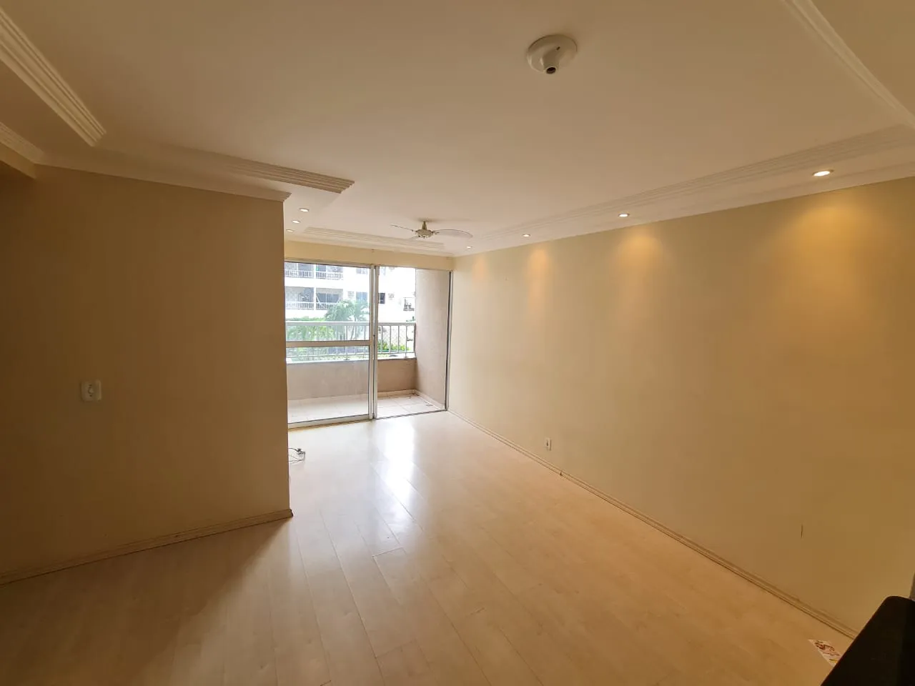 Apartamento para venda possui 60 metros quadrados com 3 quartos