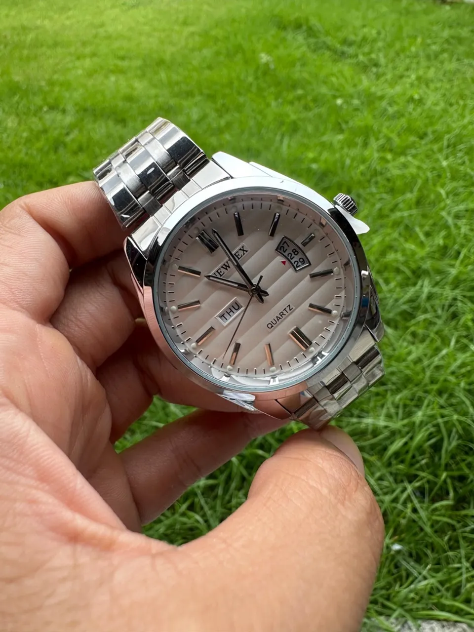 Relógio NEW EX Quartz com Pulseira em Aço Inoxidável