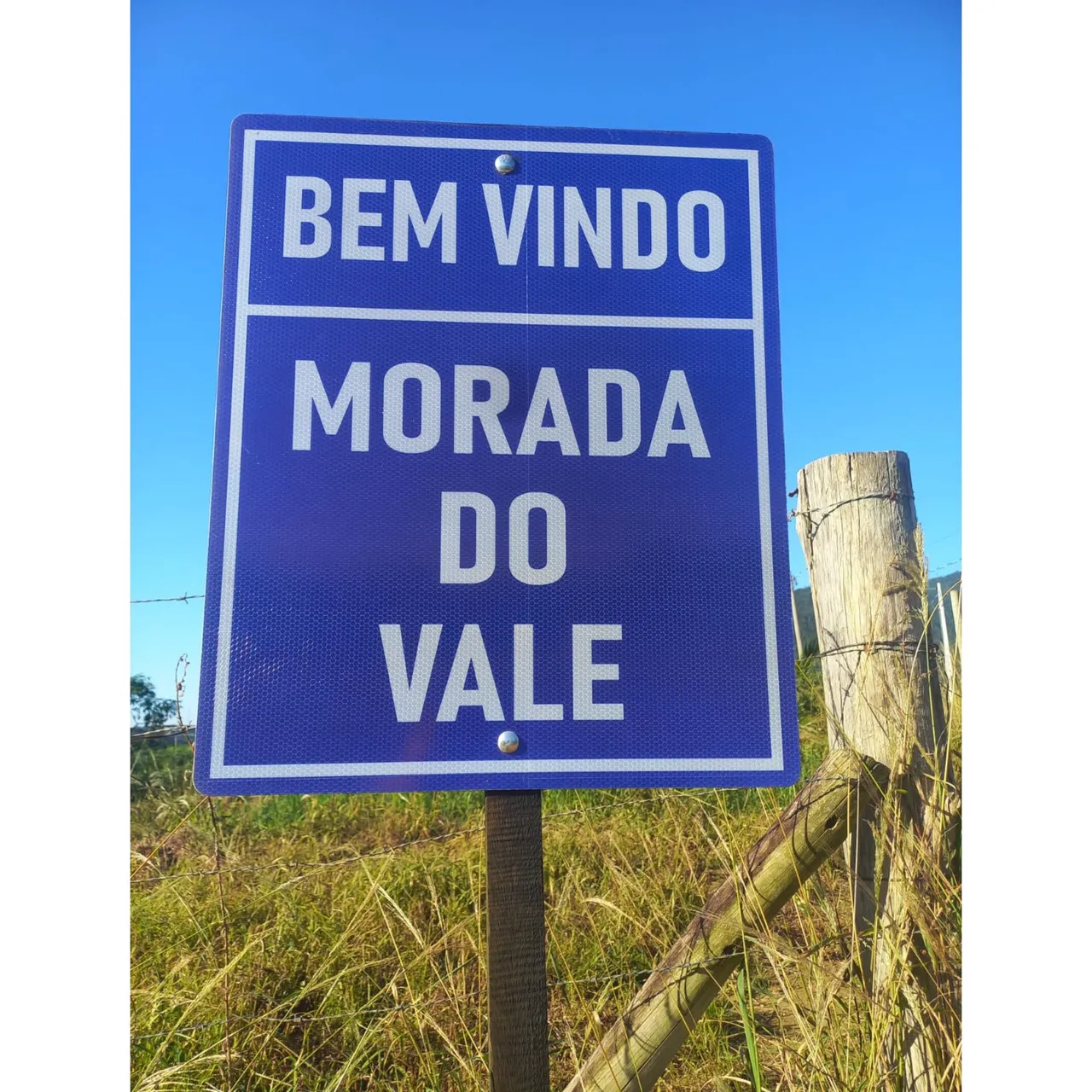 Chácara 2000 m² com Casa.