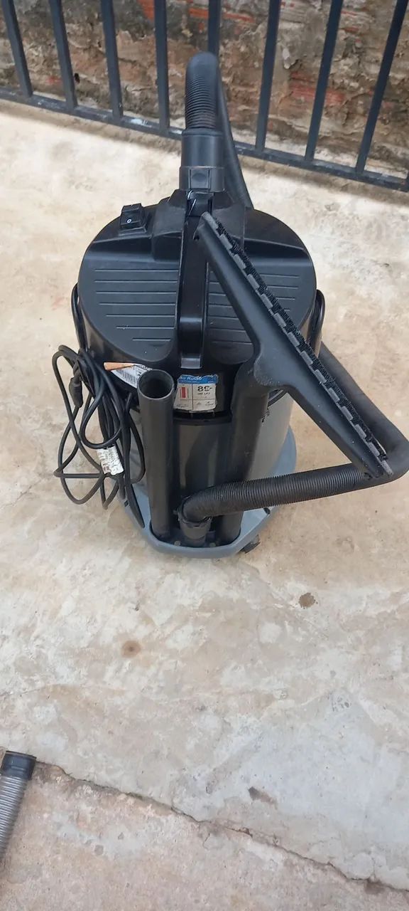 Aspirador de Pó  e água da KARCHER  - Foto 4