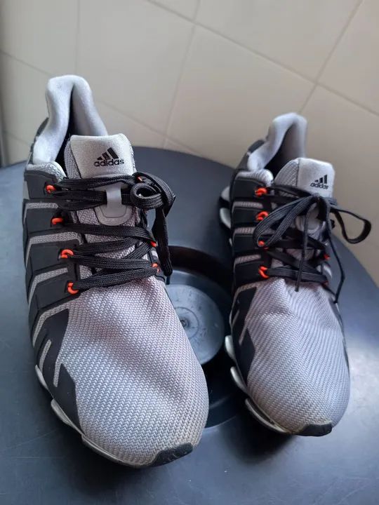 adidas springblade preto e cinza