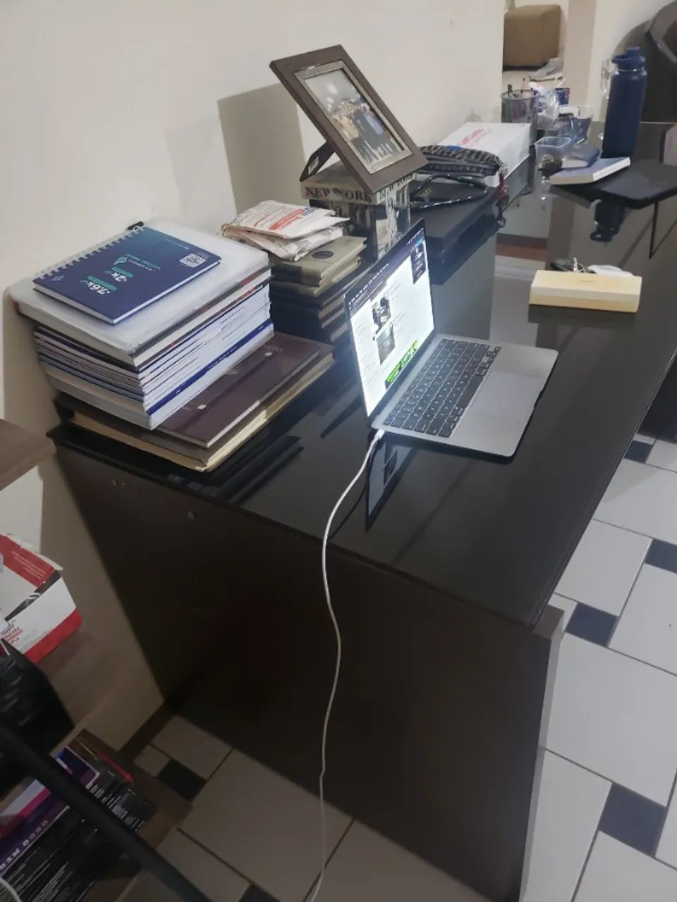 Escrivaninha64352408633730122