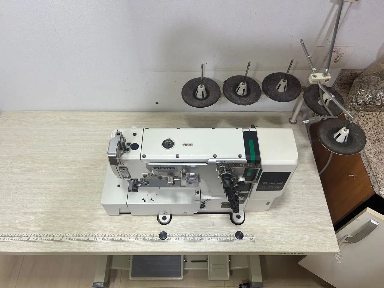 Máquina galoneira Zoje   - Foto 3