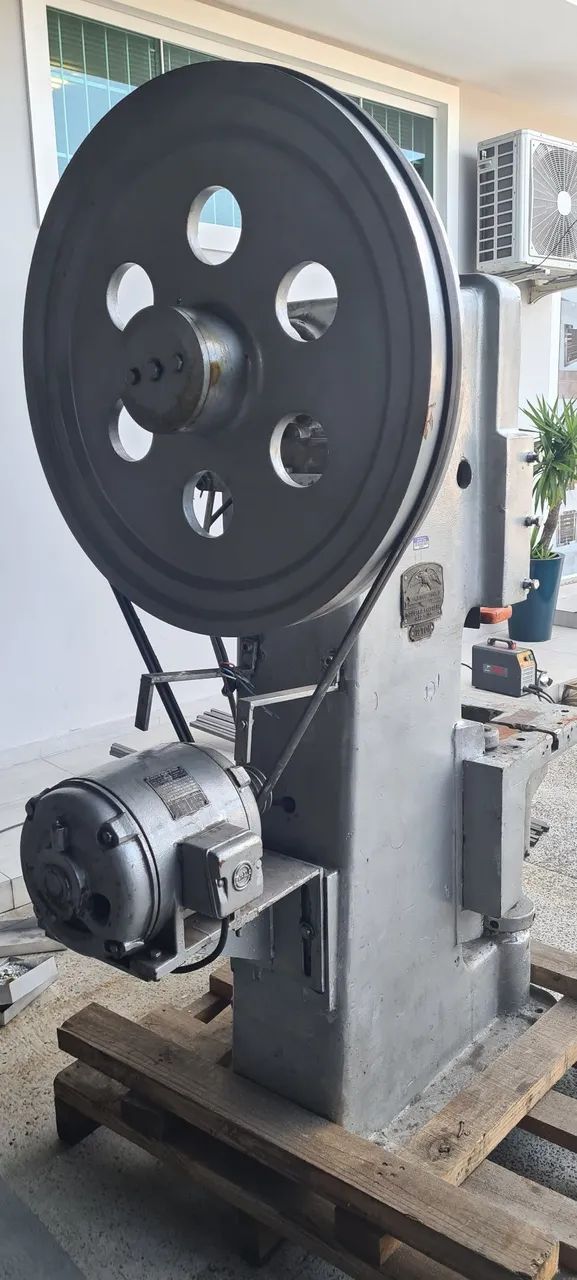 Prensa excêntrica 22 ton. - Foto 2