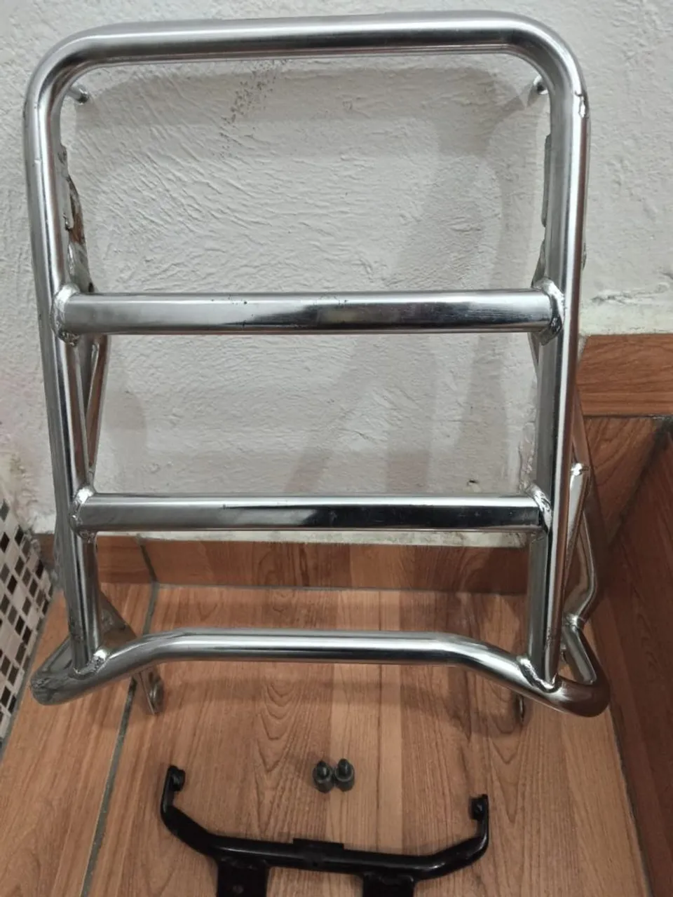 Bagageiro Cromado para Moto