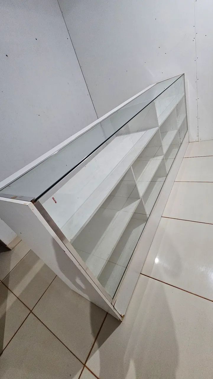 BALCÃO EXPOSITOR DE VIDRO GRANDE - Foto 6