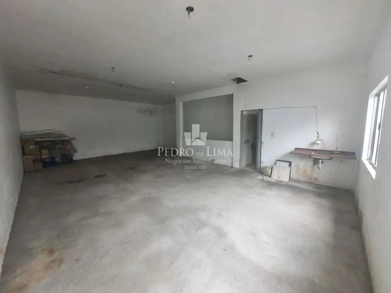 Sala comercial de 60M² com Banheiro no Jardim Popular