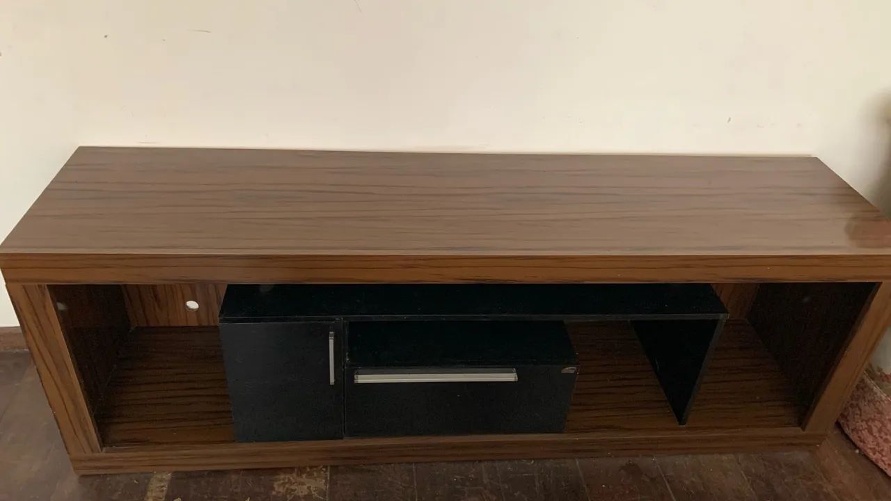 Móvel para televisão 