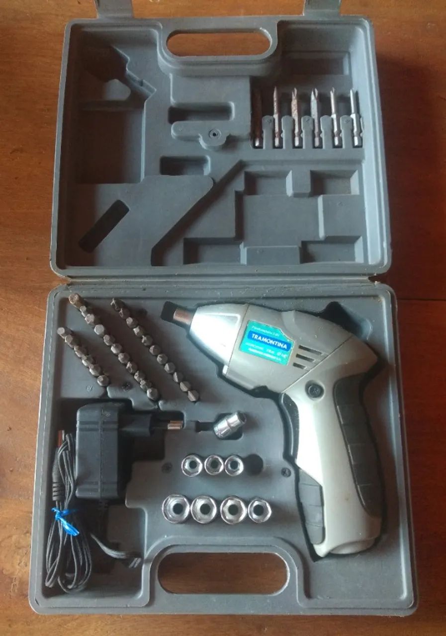 Parafusadeira Tramontina mod. 42380 (com defeito)64175991269634120