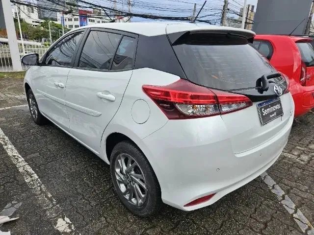 Yaris HA XS 15 22/23 - Valéria Carvalho Columbia Chevrolet  - Foto 2