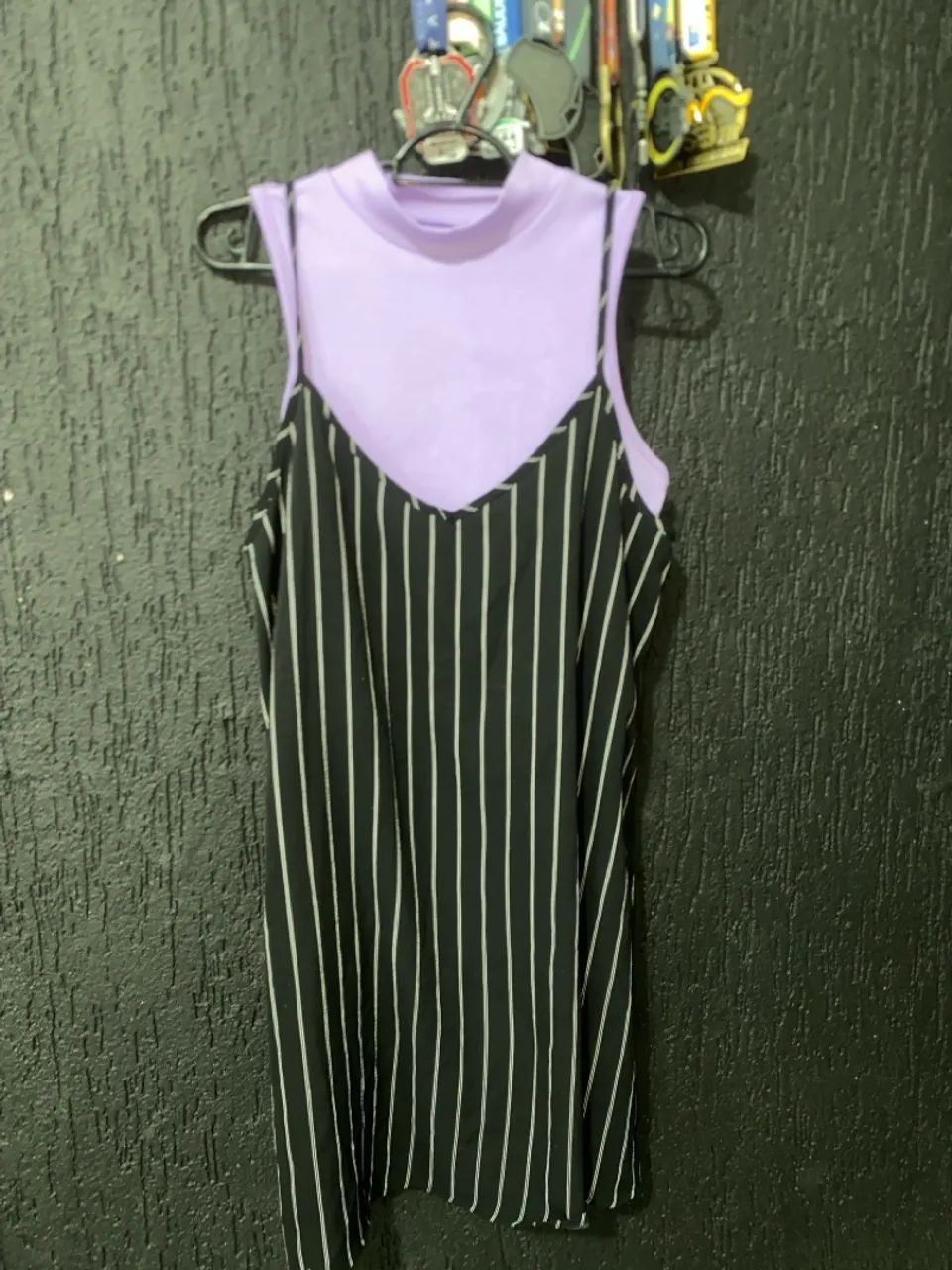 Vestido listrado com blusa de gola alta - Foto 3