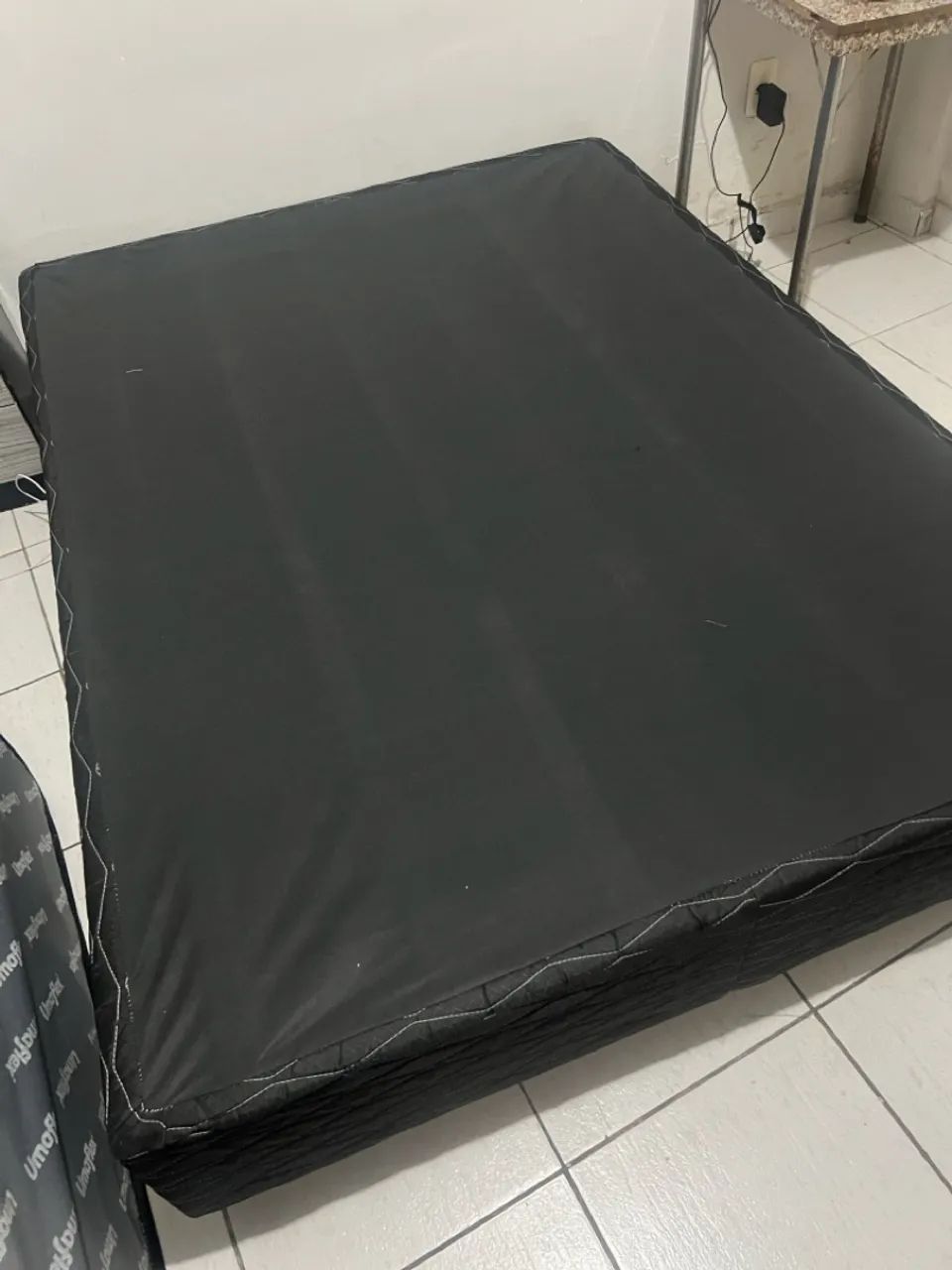 Base Box Preta