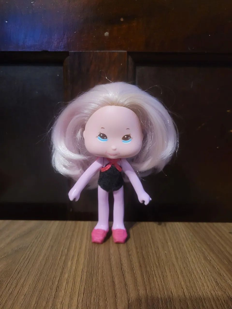 Vendo boneca Moranguinho 