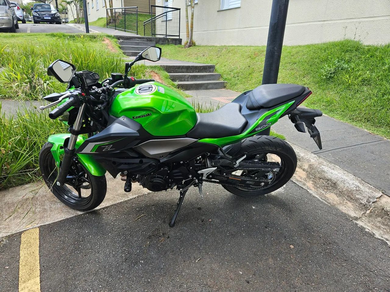 Kawasaki Z500 2025 - Foto 3
