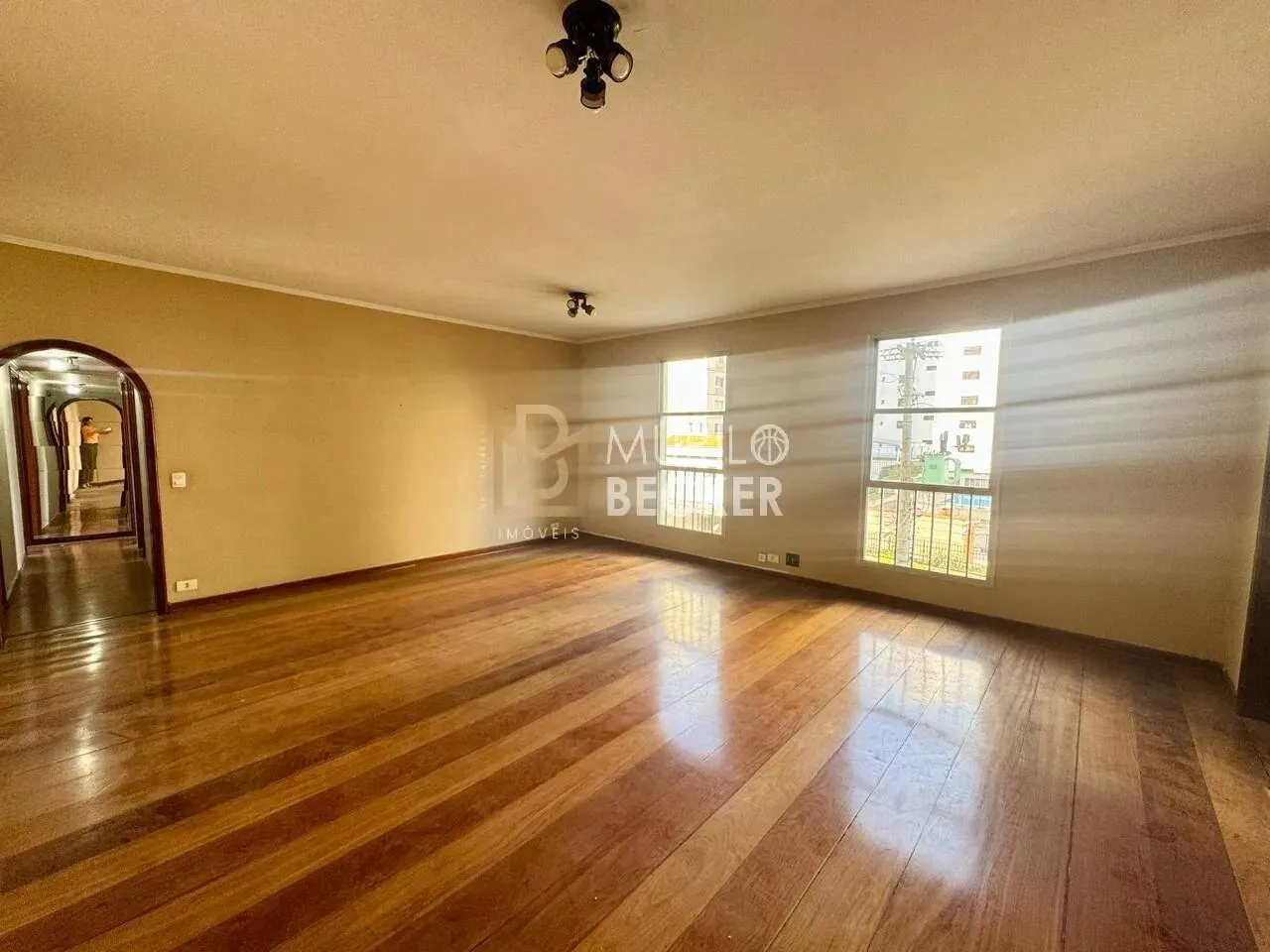 APARTAMENTO À VENDA 3 QUARTOS - VILA ADYANA