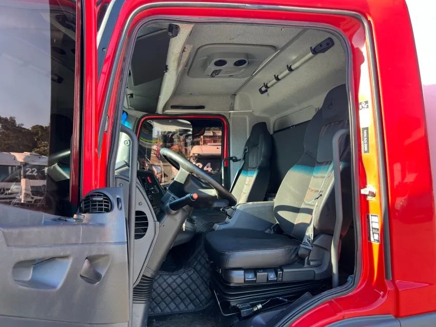 MB Atego 3030 8x2 | Selectrucks - Foto 9