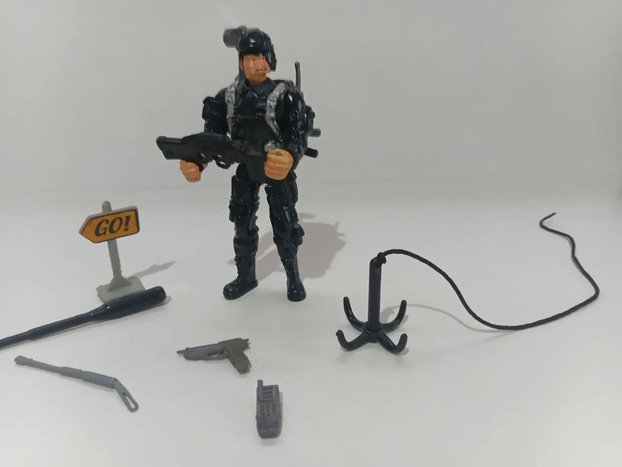 Soldadinho com acessórios  - Foto 3