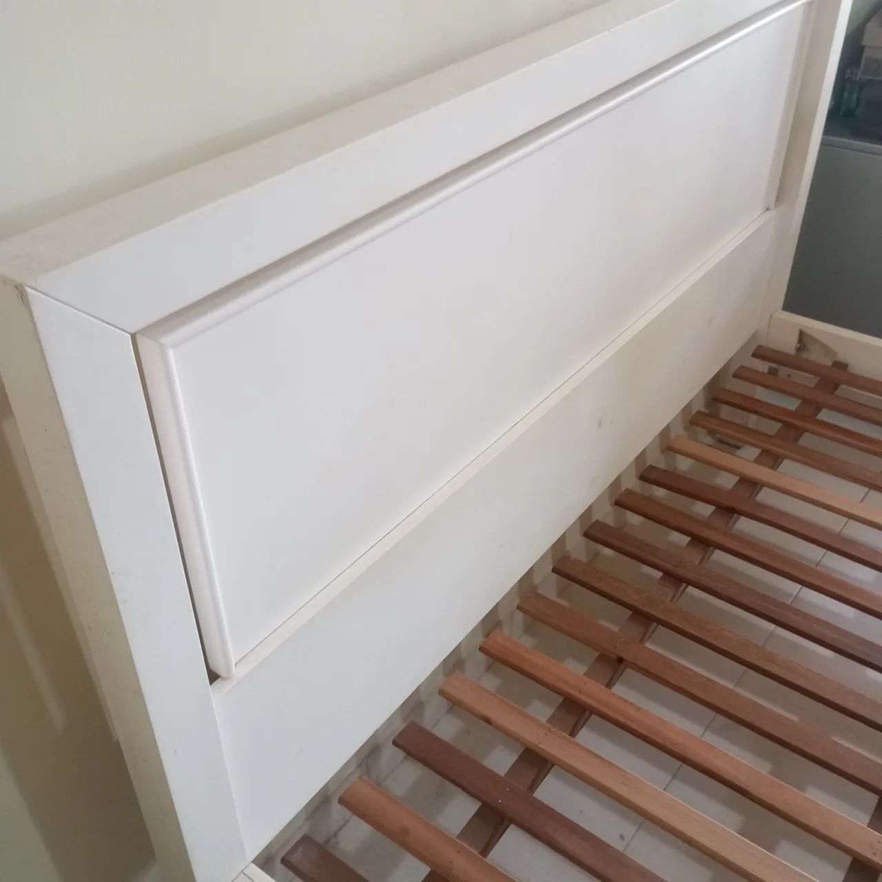 Cama Madeira Queen Size - Estrutura Branca - Foto 4