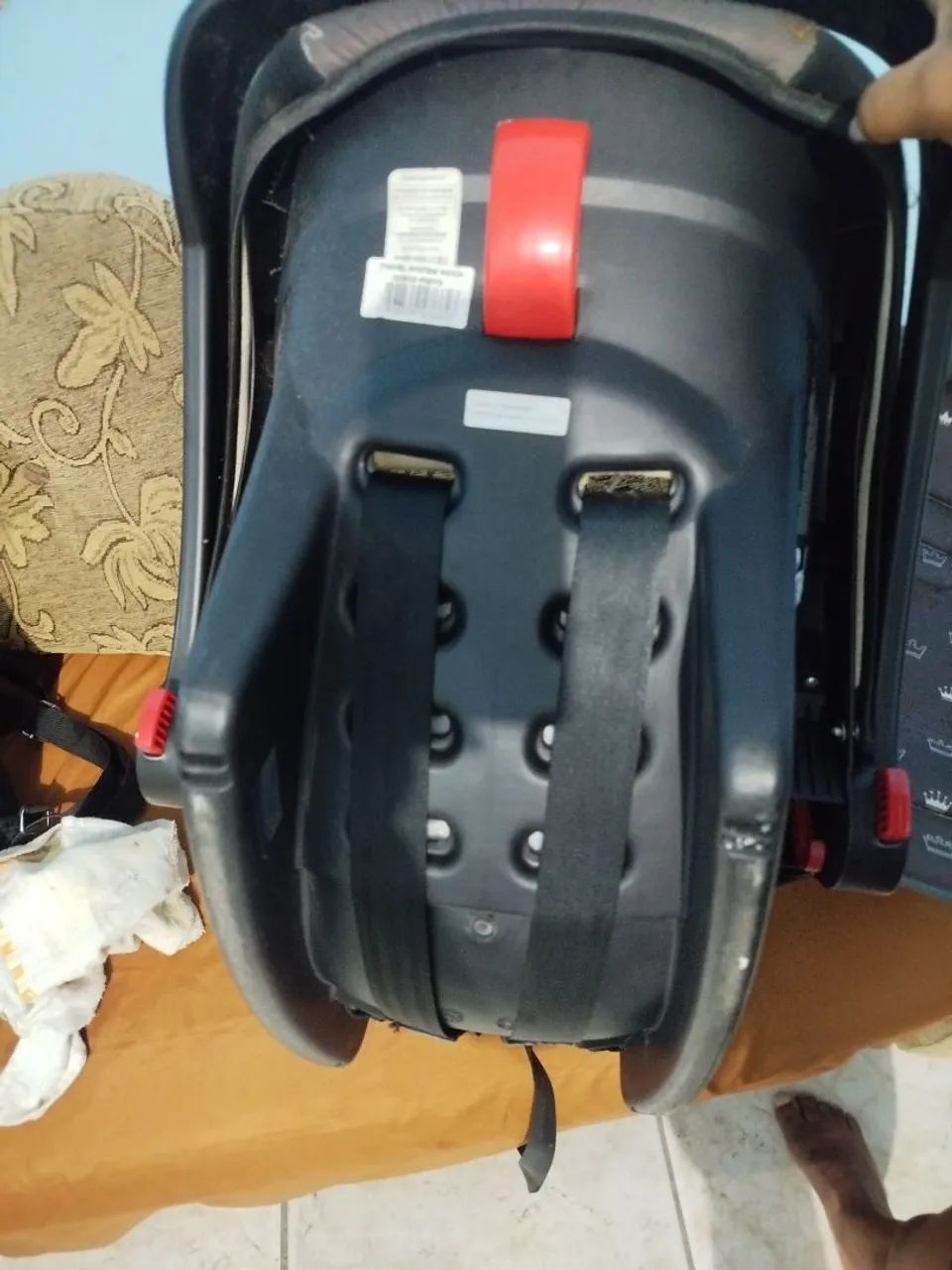 Vendo uma cadeirinha de bebê da marca Cosco  - Foto 2