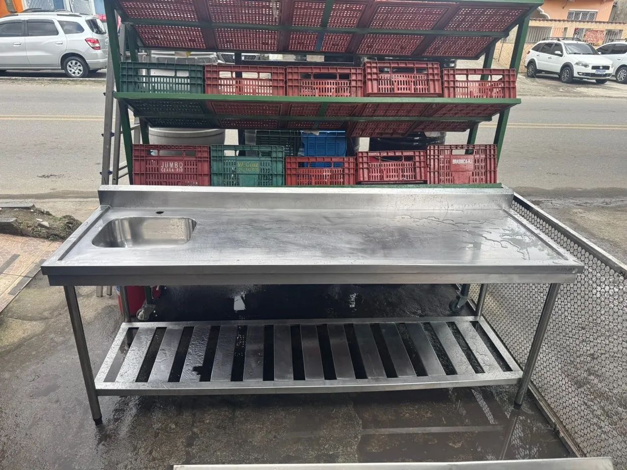 Bancada de Aço Inox com Pia e Prateleiras